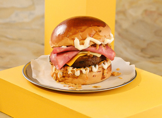Truffle Çıtır Onion Burger görseli