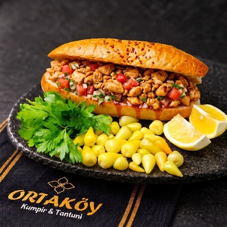 Yarım Ekmek Arası Tavuk Tantuni görseli