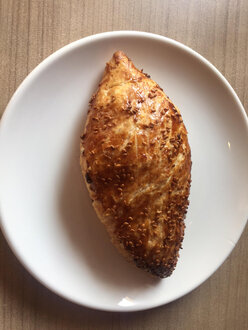 Karaköy Peynirli Kuru Poğaça görseli