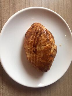 Karaköy Kıymalı Kuru Poğaça görseli