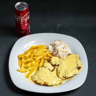 Köri Soslu Tavuk Şnitzel Menü görseli