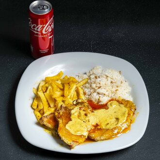 Acı Köri Soslu Schnitzel Menü görseli