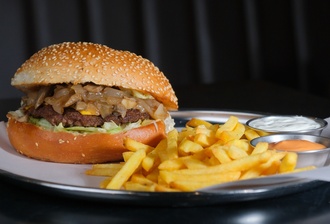 Cherokee Burger görseli