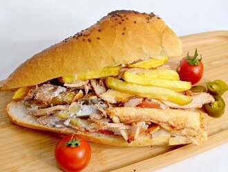 Yarım Ekmek Arası Döner görseli