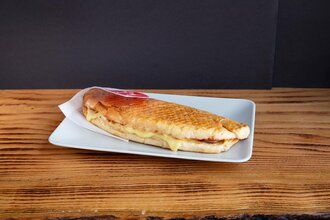 Sucuklu   Tost görseli