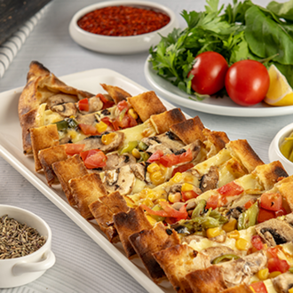 Veggie Pide görseli