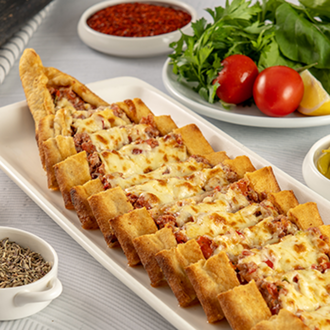 Kıymalı Kaşarlı Pide görseli