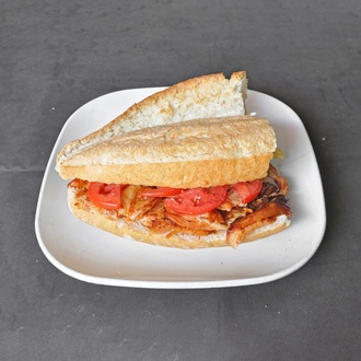 Yarım Ekmek Arası Tavuk Döner görseli