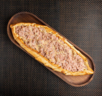Açık Kıyma Kaşarlı Pide 1,5 görseli