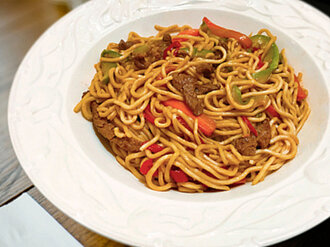 Etli Noodle görseli