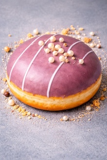 Purple White Berliner görseli