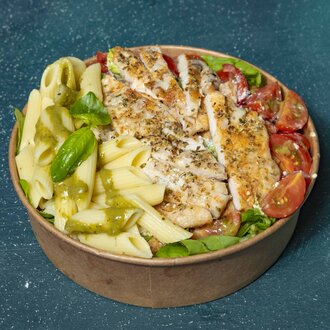 Insalata Caesar Di Pasta (Pasta Caesar Salad) görseli