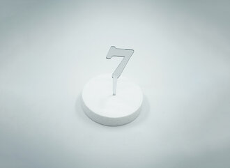 7 Rakam Gümüş Pleksi görseli