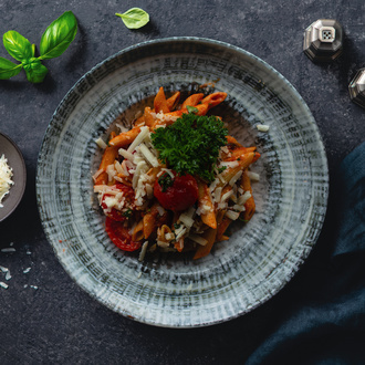 Acılı Makarna görseli