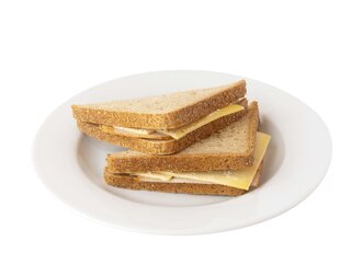 Hindi Füme Ve Peynirli Club Sandviç görseli