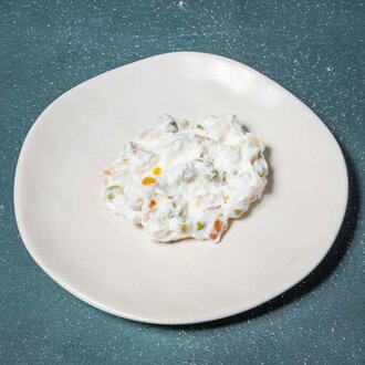 Rus Salatası (150 G) görseli