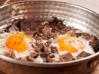 Sahanda Kavurmalı Yumurta görseli