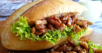 Ekmek Arası Tavuk Şiş görseli