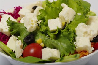 Beyaz Peynirli Salata görseli