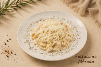 Tavuklu Fettuccine Alfredo görseli