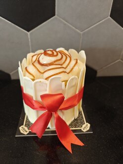 Muzlu Fındıklı Mini Pasta görseli