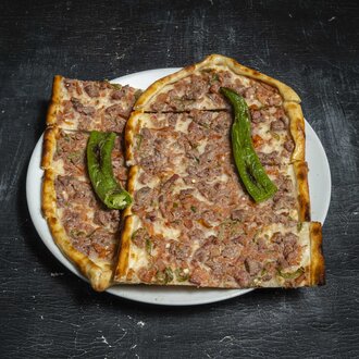 Kuşbaşılı Pide görseli