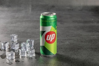 7Up (330 Ml) görseli