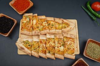 Patatesli Kaşarlı Pide (Açık) görseli