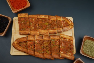 Kıymalı Pide (Açık) görseli