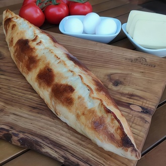 Kıymalı Kaşarlı Pide (Kapalı) görseli