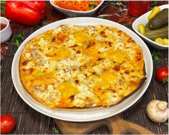 Dört Peynirli Pizza görseli