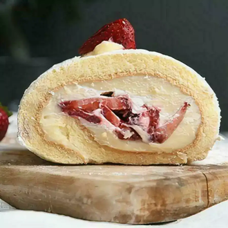 Çilekli Pasta görseli