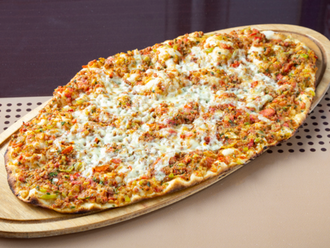 Kıymalı Kaşarlı Lahmacun görseli