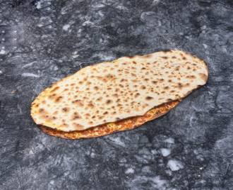Acılı Lahmacun görseli