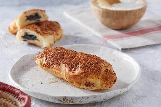 Zeytinli Kaşarlı Poğaça görseli