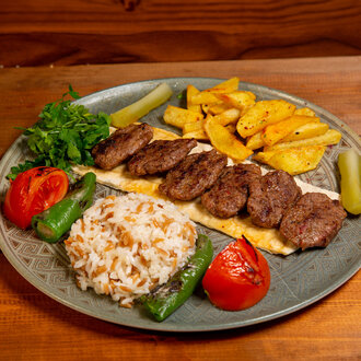 Izgara Köfte görseli