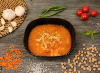 Erişteli Yeşil Mercimek Çorbası görseli