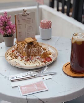 Lotuslu Sweet Kruvasan görseli