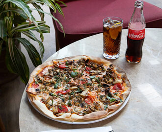 Üç Mantarlı Pizza görseli