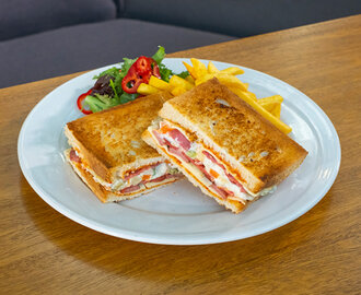 Ayvalık Tost görseli