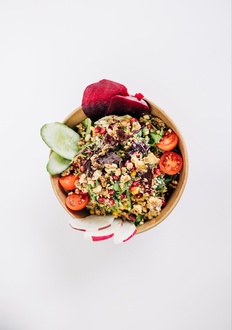 Karabuğdaylı Tahıllı Salata görseli