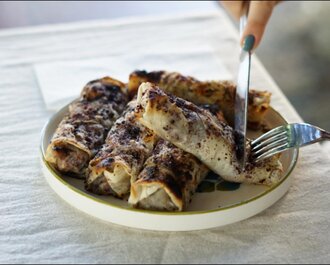 Musakhan Rolls görseli