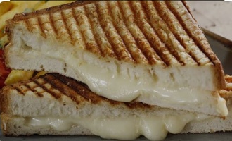 Çift Kaşarlı Tost görseli