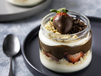 Çilekli Nutella Magbella görseli