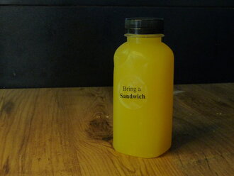 Taze Sıkılmış Portakal Suyu (33 Cl) görseli