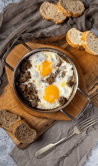 Kavurmalı Sahanda Yumurta görseli