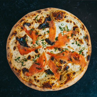 Salmon Pizza (32 Cm.) görseli