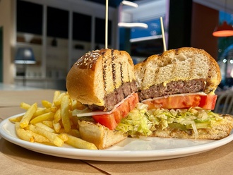 Dana Burger görseli