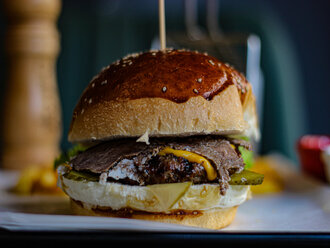 Crab Cheese Burger görseli