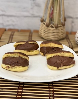 Siyah Kremalı Ekler (250 Gr.) görseli